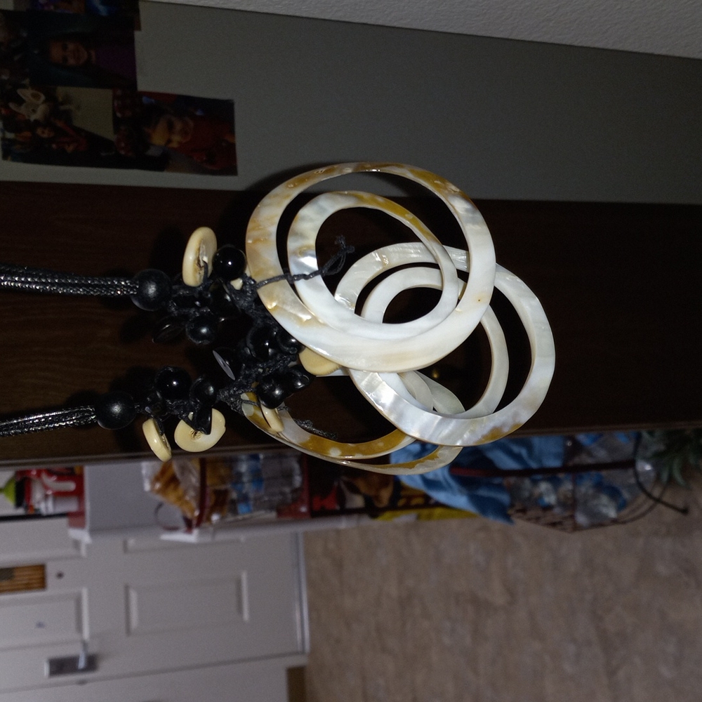 Necklace - Picture 4 of 4